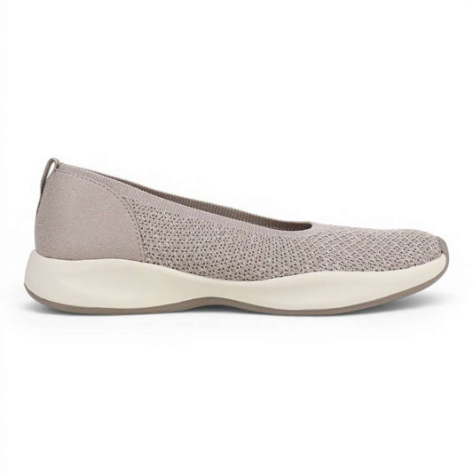 Unity Skimmer Active Slip-On - Taupe