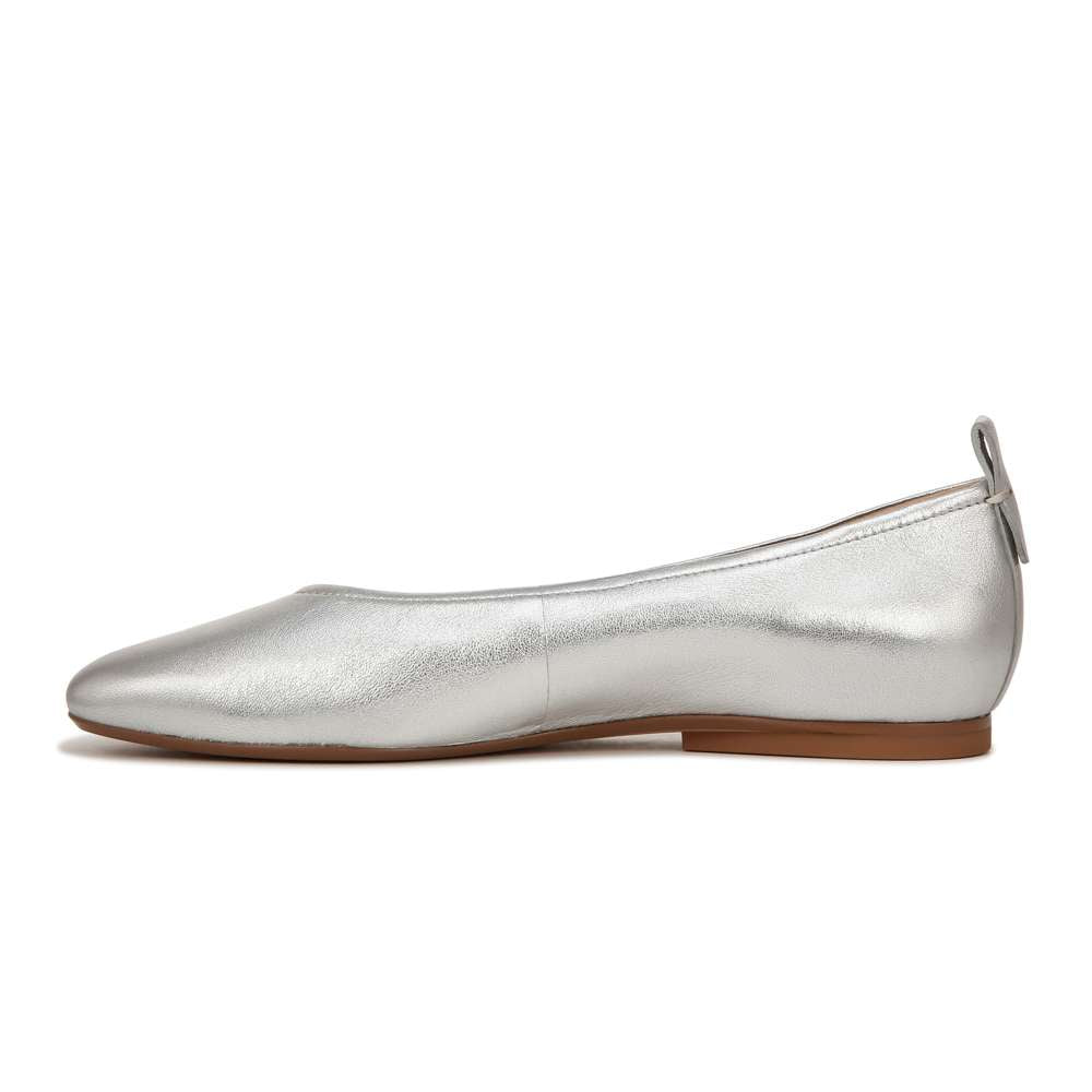 Carla Flat - Silver